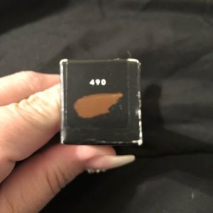 Fenty Beauty Makeup - Fenty 490 Pro Filt’r Concealer Fenty Beauty Makeup - Fenty 490 Pro Filt’r Concealer